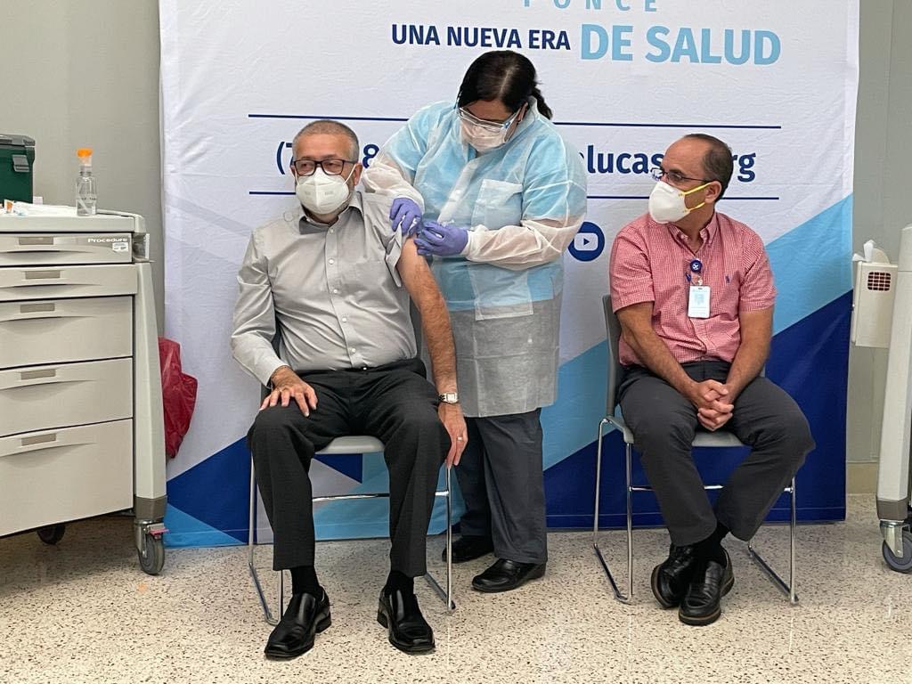 Alcalde electo de Ponce recibe vacunación contra el COVID-19