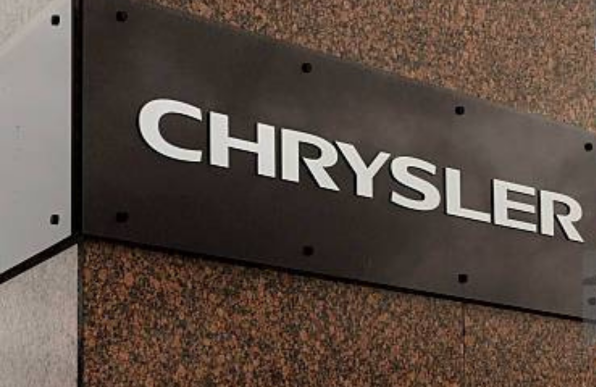Chrysler Retira Más de 211,000 SUVs por Falla de Softwar